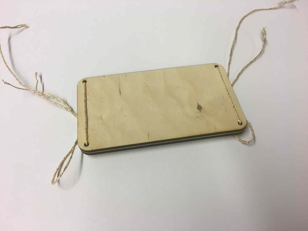 Holzkarte mit Pusteblume und Herzmotiv für Gutscheinkarten oder Geldgeschenke